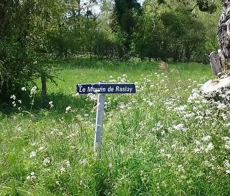 Moulin De Raslay